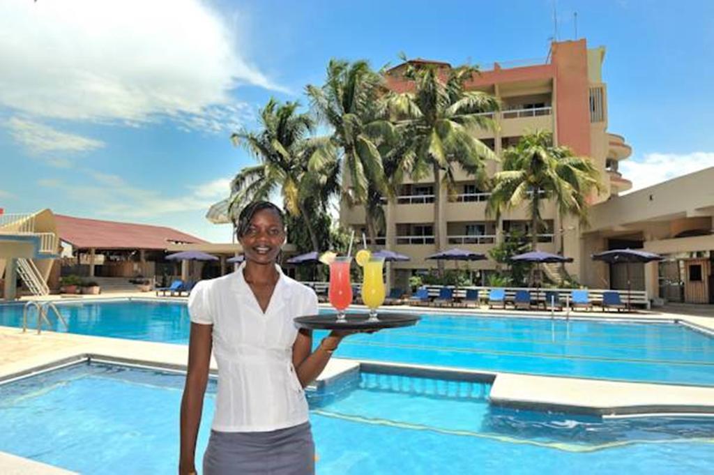 Hotel Du Lac โกโตนู ภายนอก รูปภาพ